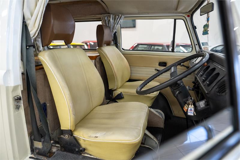 1979 VOLKSWAGEN KOMBI 4 SP MANUAL VAN