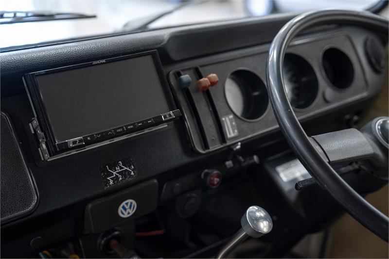 1979 VOLKSWAGEN KOMBI 4 SP MANUAL VAN