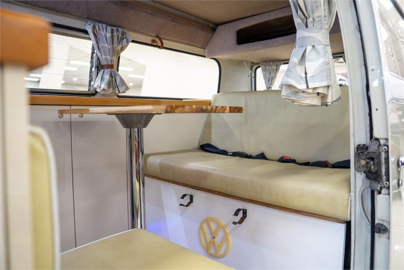 1979 VOLKSWAGEN KOMBI 4 SP MANUAL VAN