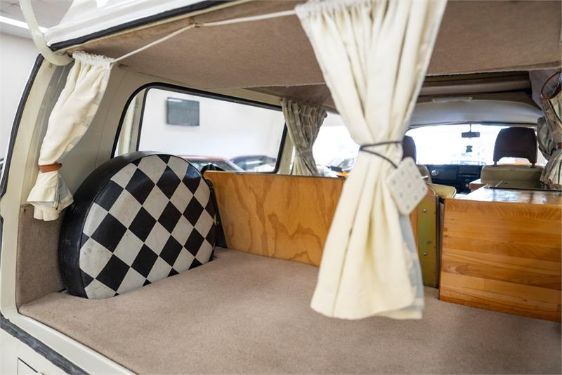 1979 VOLKSWAGEN KOMBI 4 SP MANUAL VAN