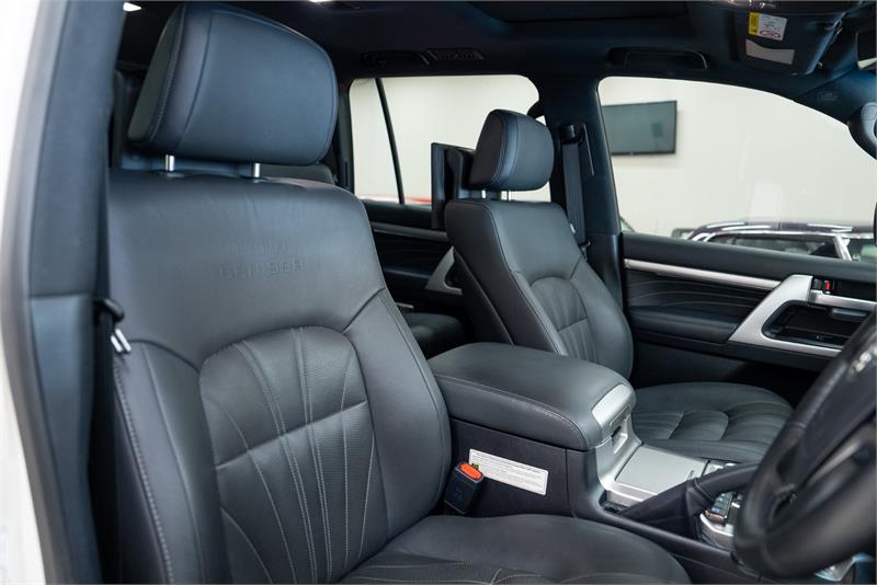 2021 TOYOTA LANDCRUISER VDJ200R LC200 SAHARA HORIZON SE (4X4) 6 SP AUTOMATIC 4D WAGON
