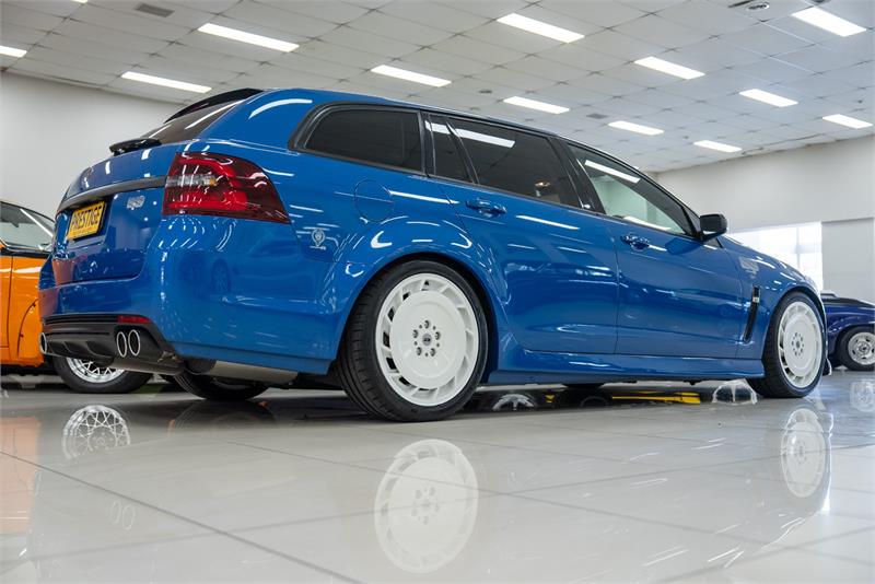 2015 HOLDEN COMMODORE VF MY15 SS-V REDLINE 6 SP AUTOMATIC 4D SPORTWAGON