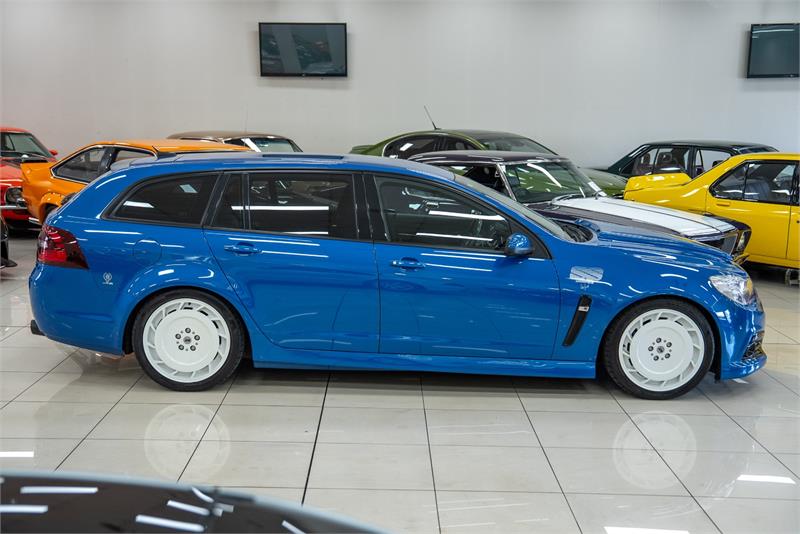 2015 HOLDEN COMMODORE VF MY15 SS-V REDLINE 6 SP AUTOMATIC 4D SPORTWAGON
