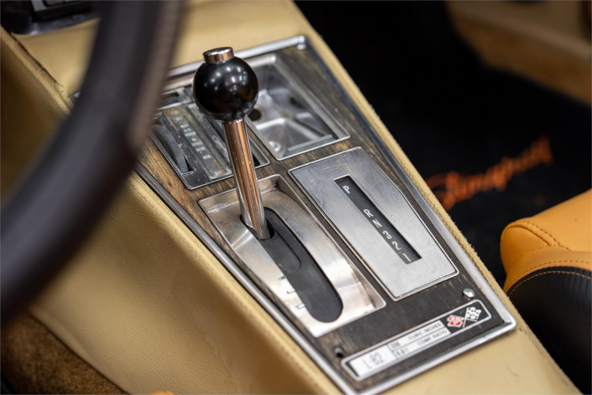 1975 CHEVROLET CORVETTE STINGRAY AUTOMATIC 2D COUPE