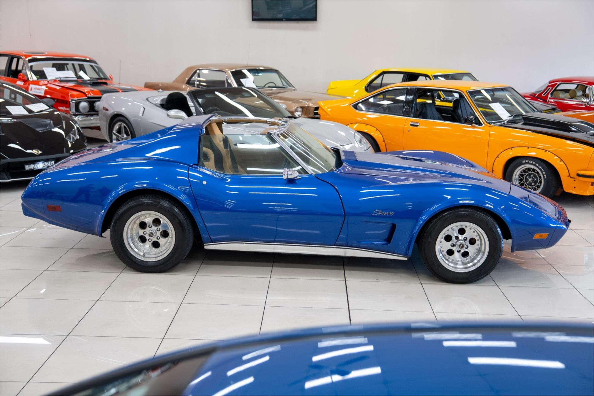 1975 CHEVROLET CORVETTE STINGRAY AUTOMATIC 2D COUPE