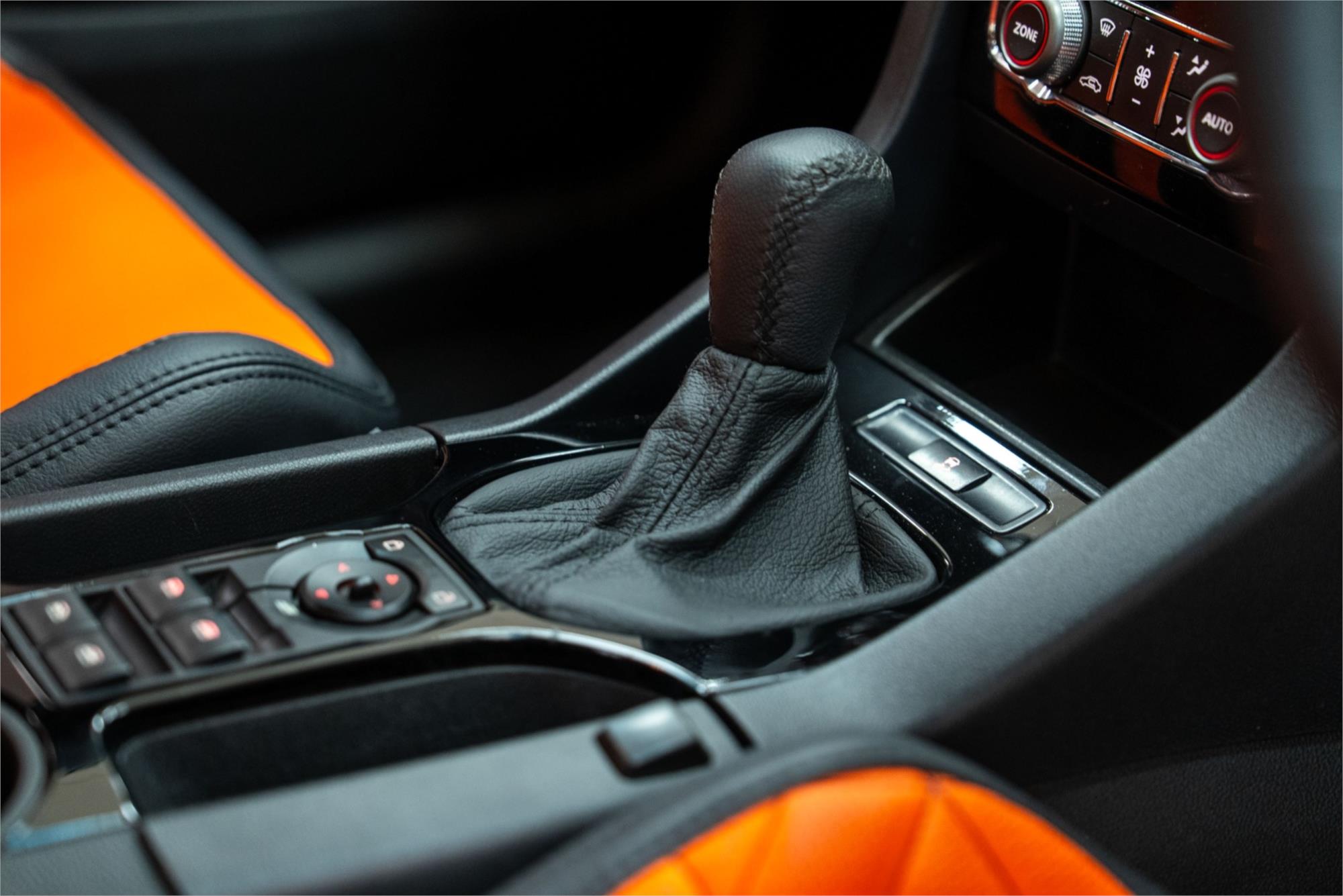 2007 HOLDEN COMMODORE VE SS 6 SP MANUAL 4D SEDAN