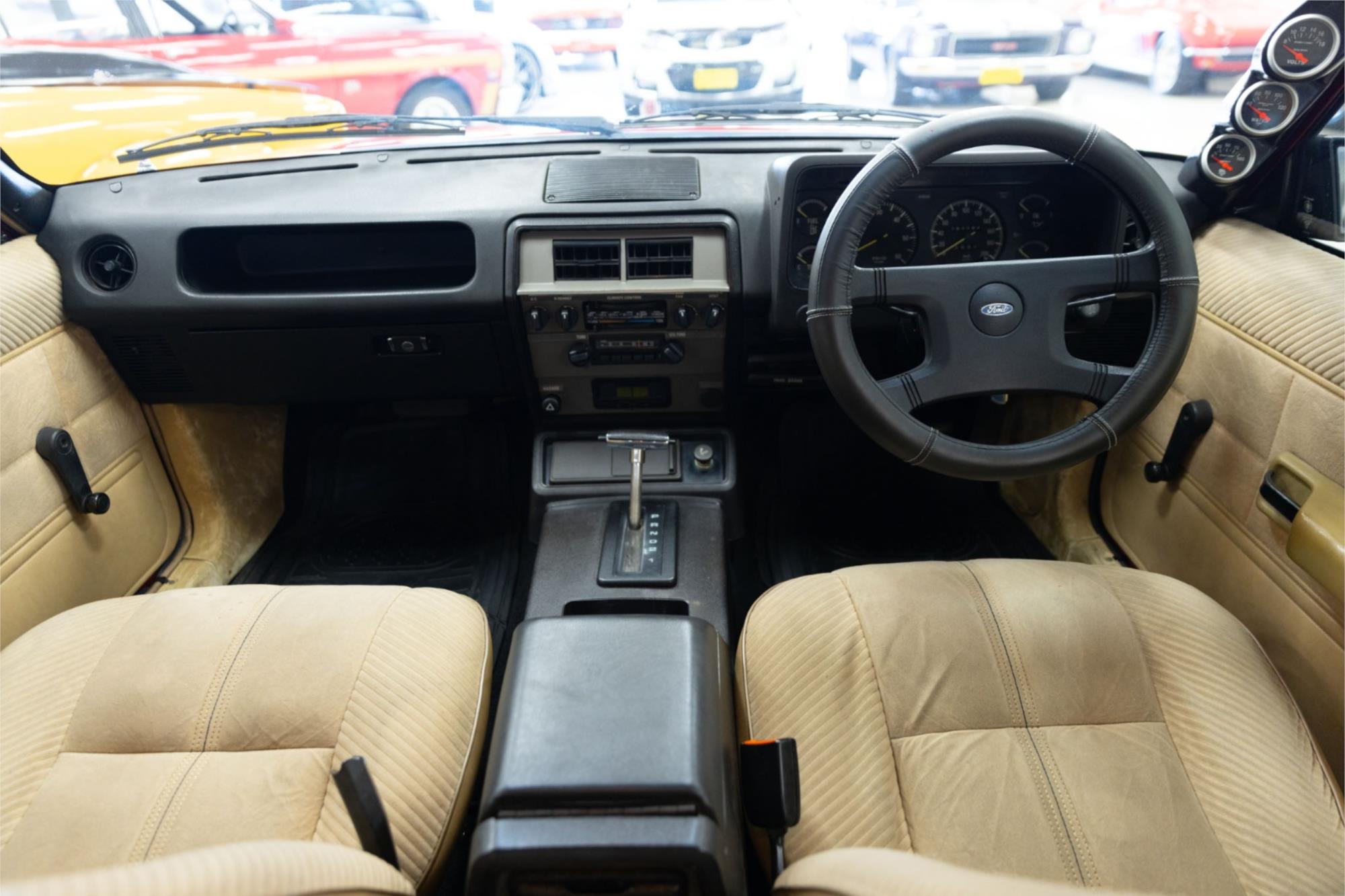 1982 FORD FAIRMONT XE 3 SP AUTOMATIC 4D SEDAN