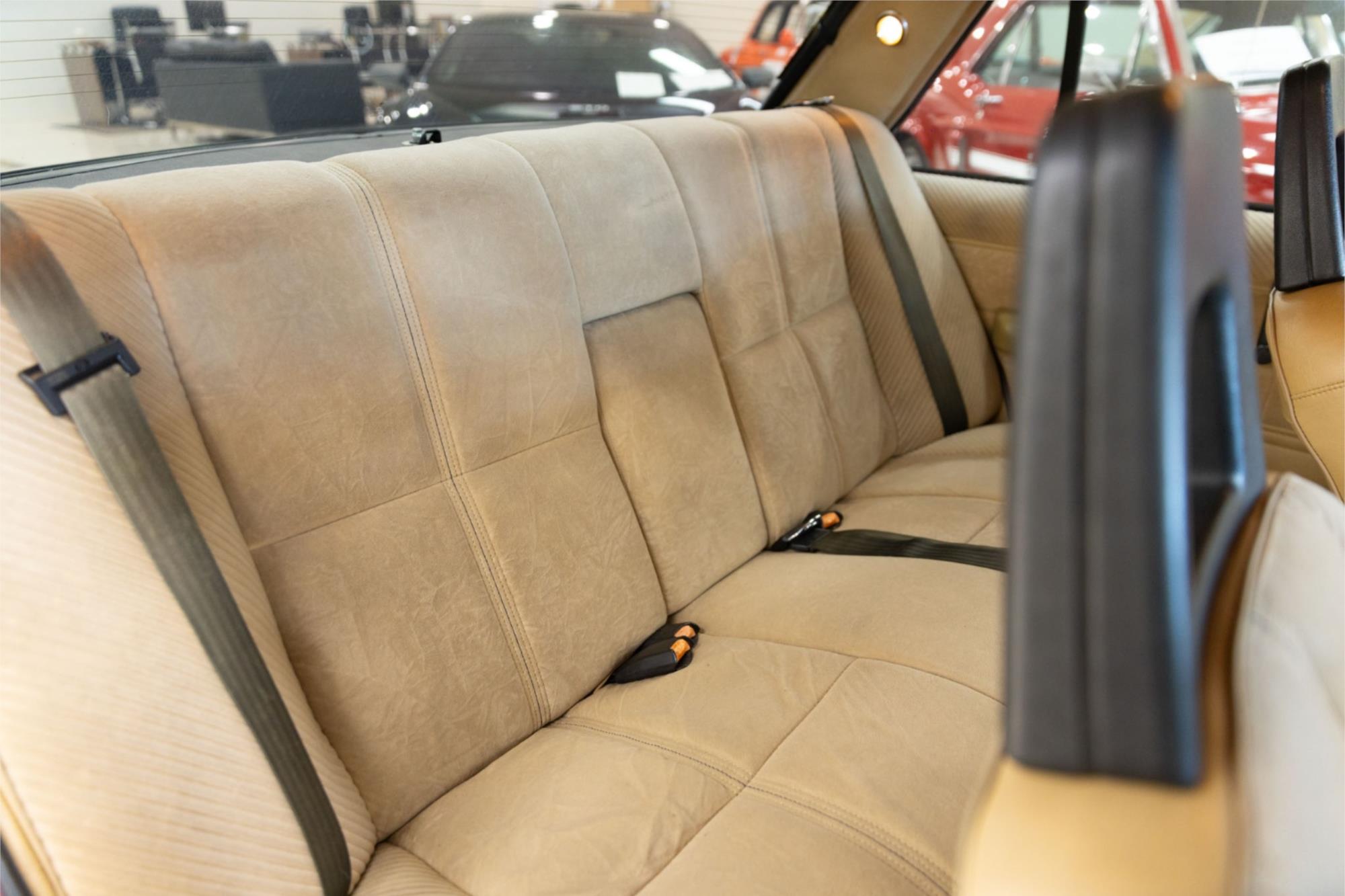 1982 FORD FAIRMONT XE 3 SP AUTOMATIC 4D SEDAN
