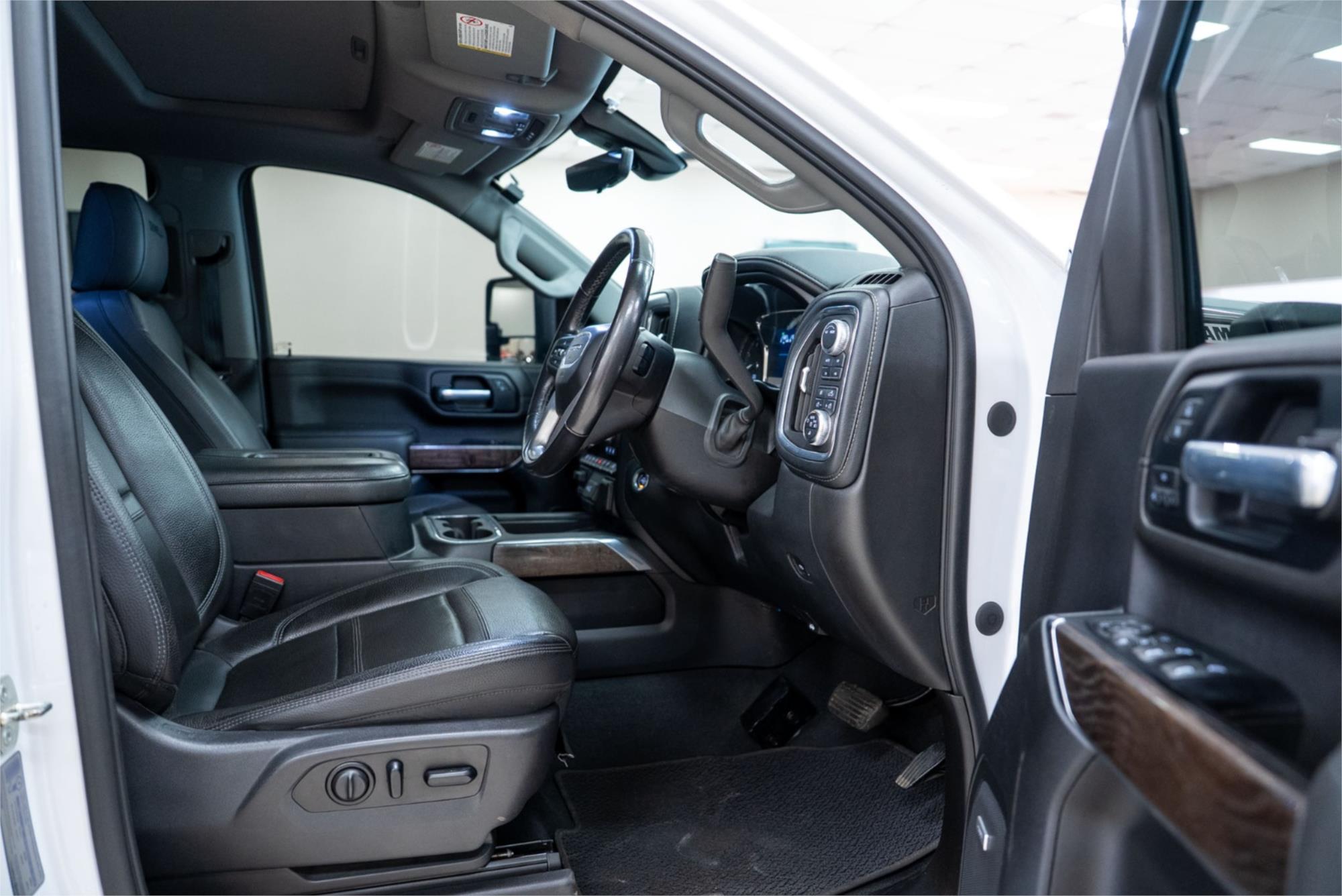 2021 GMC SIERRA 4X4 2500HD DENALI 6 SP AUTOMATIC DUAL CAB UTILITY