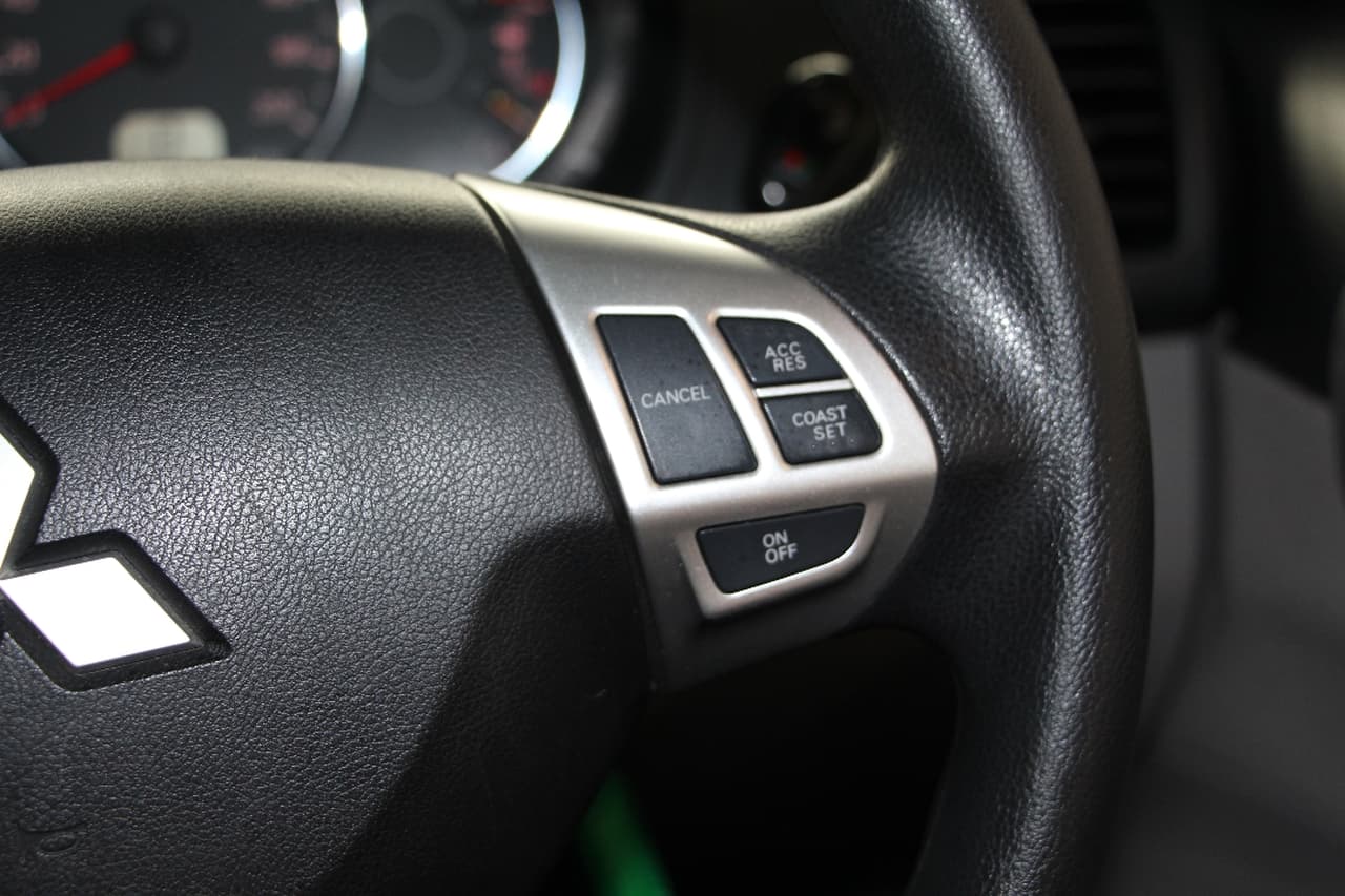 2012 MITSUBISHI CHALLENGER PB SPORTS AUTOMATIC WAGON