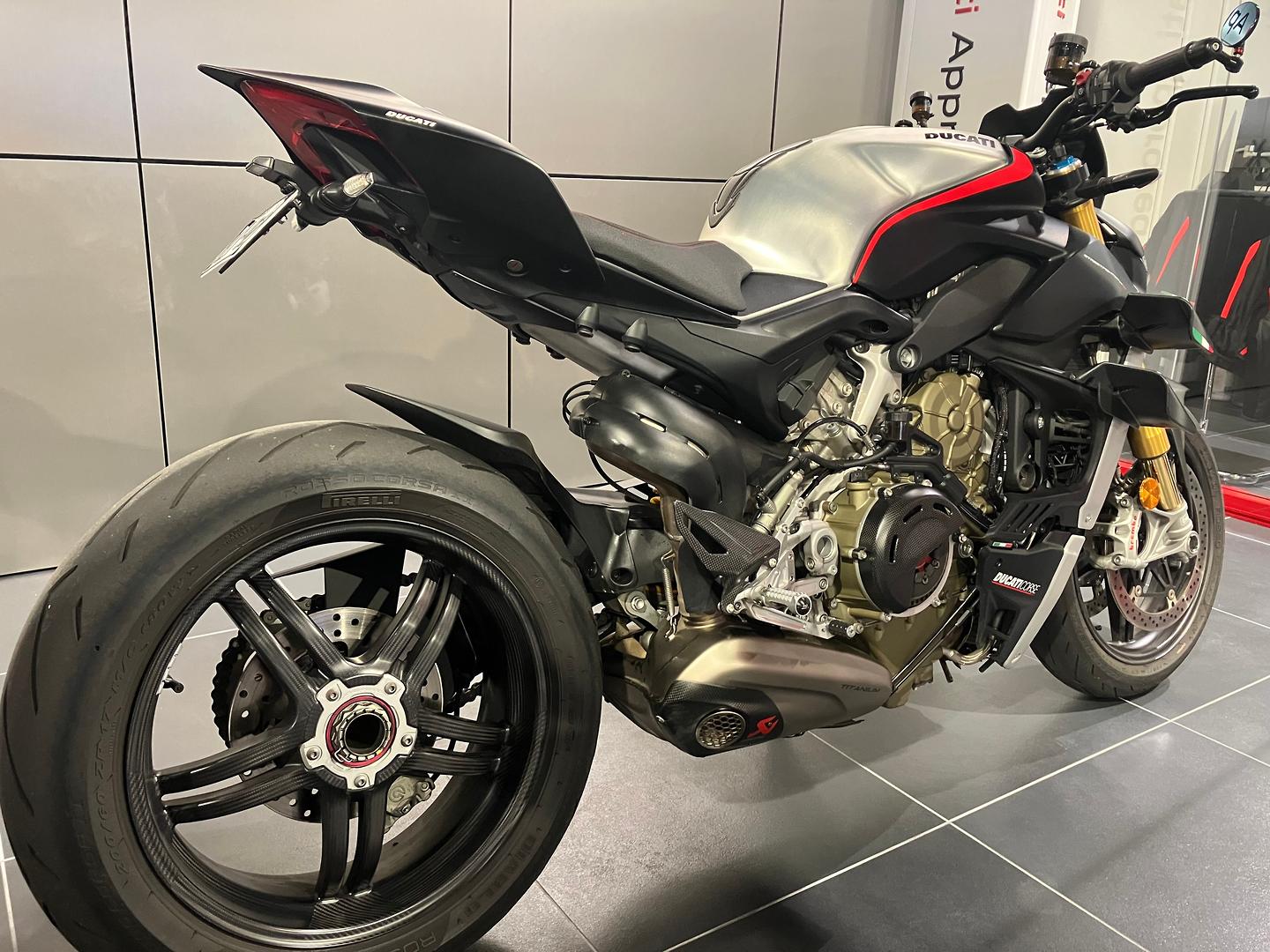 2022 DUCATI STREETFIGHTER V4 SP SPORTS