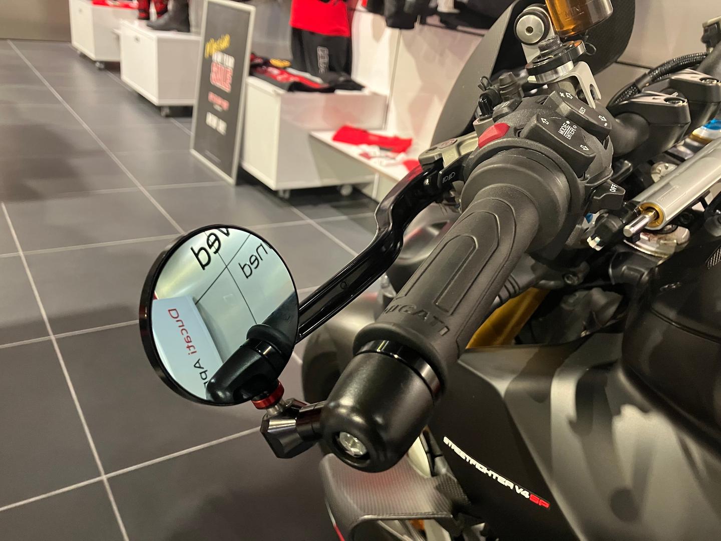 2022 DUCATI STREETFIGHTER V4 SP SPORTS