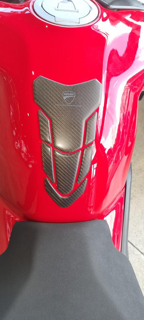 2021 DUCATI STREETFIGHTER V4 SPORTS