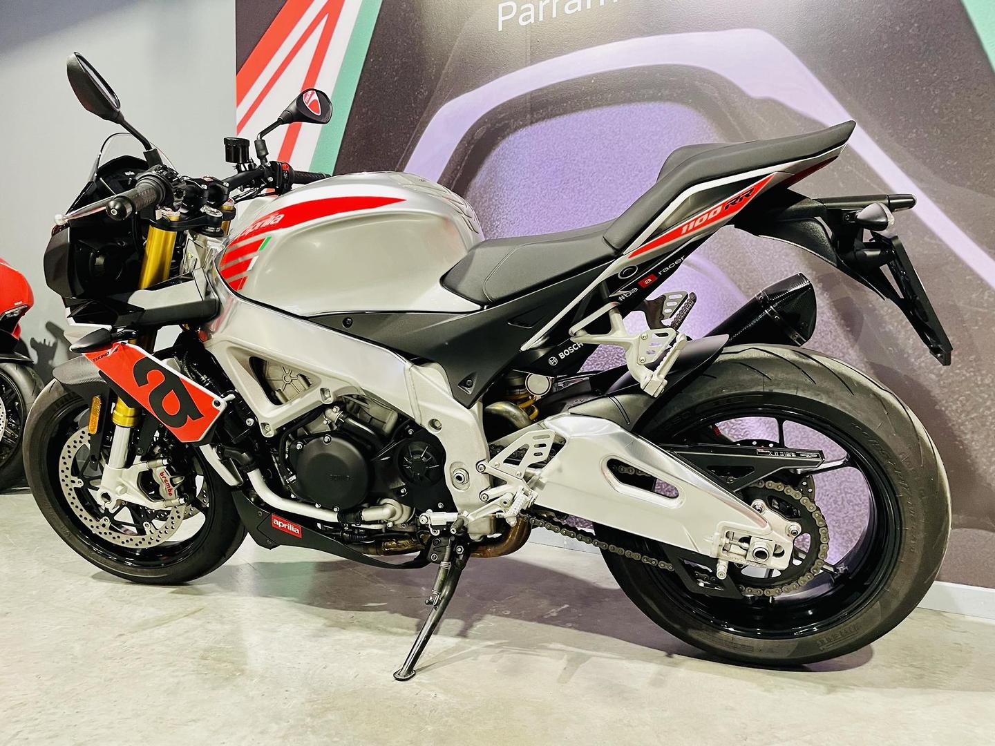 2017 APRILIA TUONO V4 1100 RR SPORTS