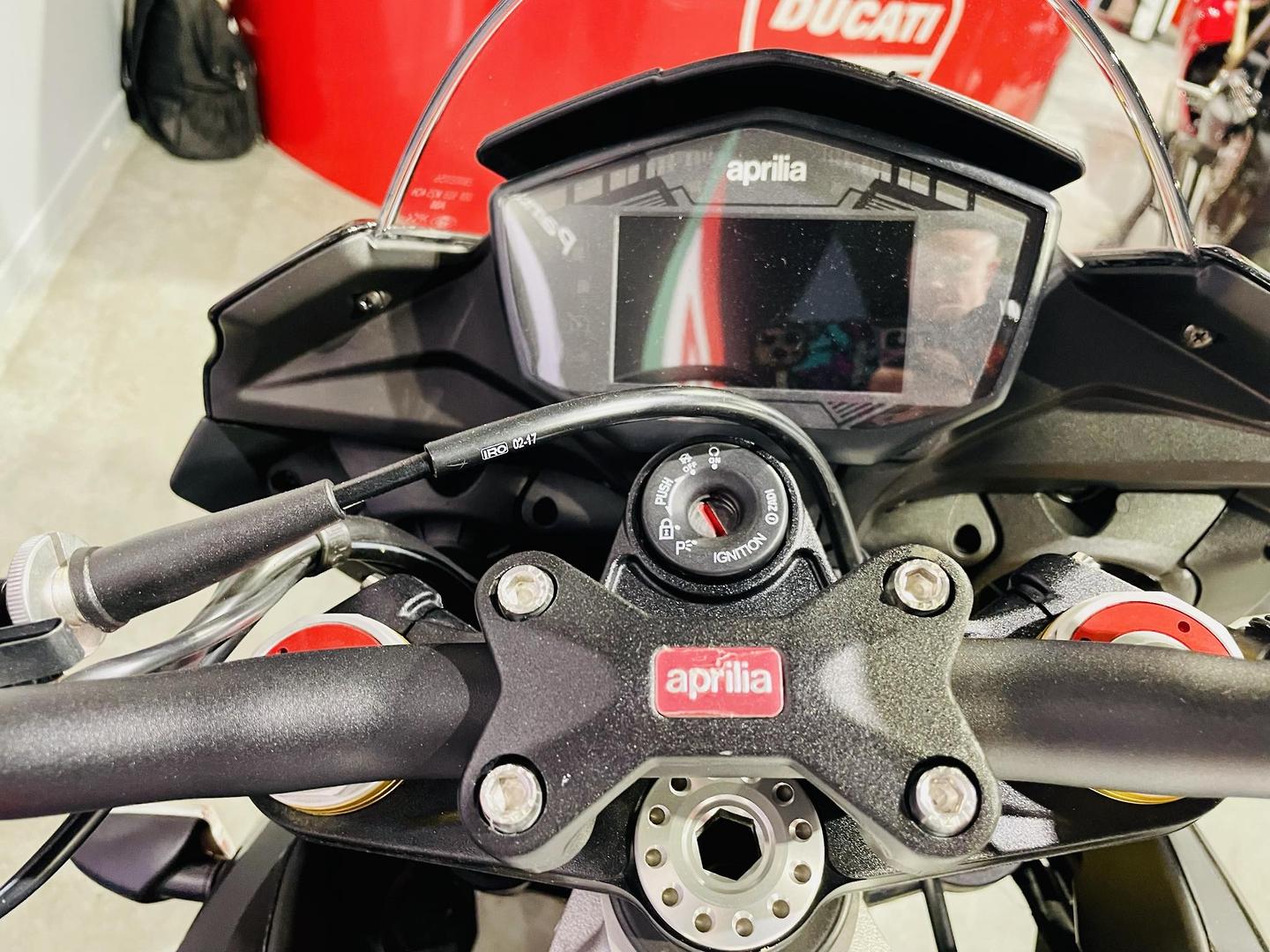 2017 APRILIA TUONO V4 1100 RR SPORTS