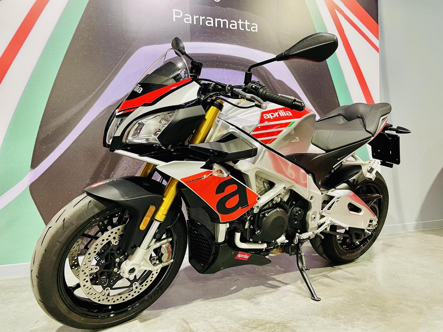 2017 APRILIA TUONO V4 1100 RR SPORTS