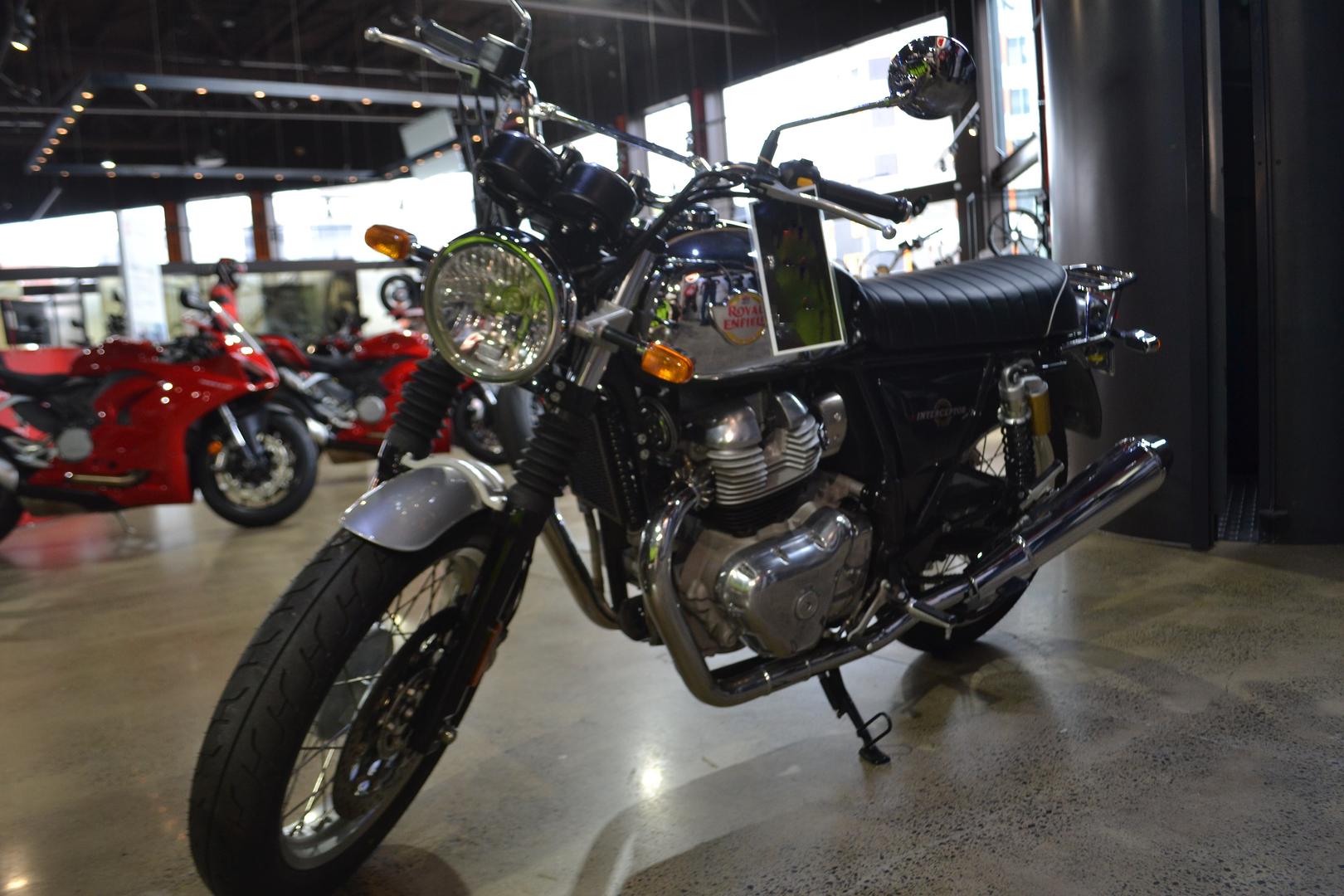 2021 ROYAL ENFIELD INTERCEPTOR 650 CHROME ROAD