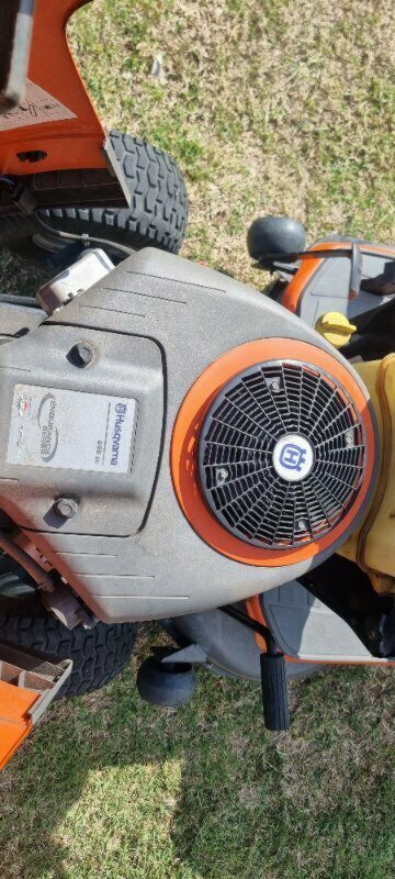 2015 HUSQVARNA TC238 RIDE ON MOWER