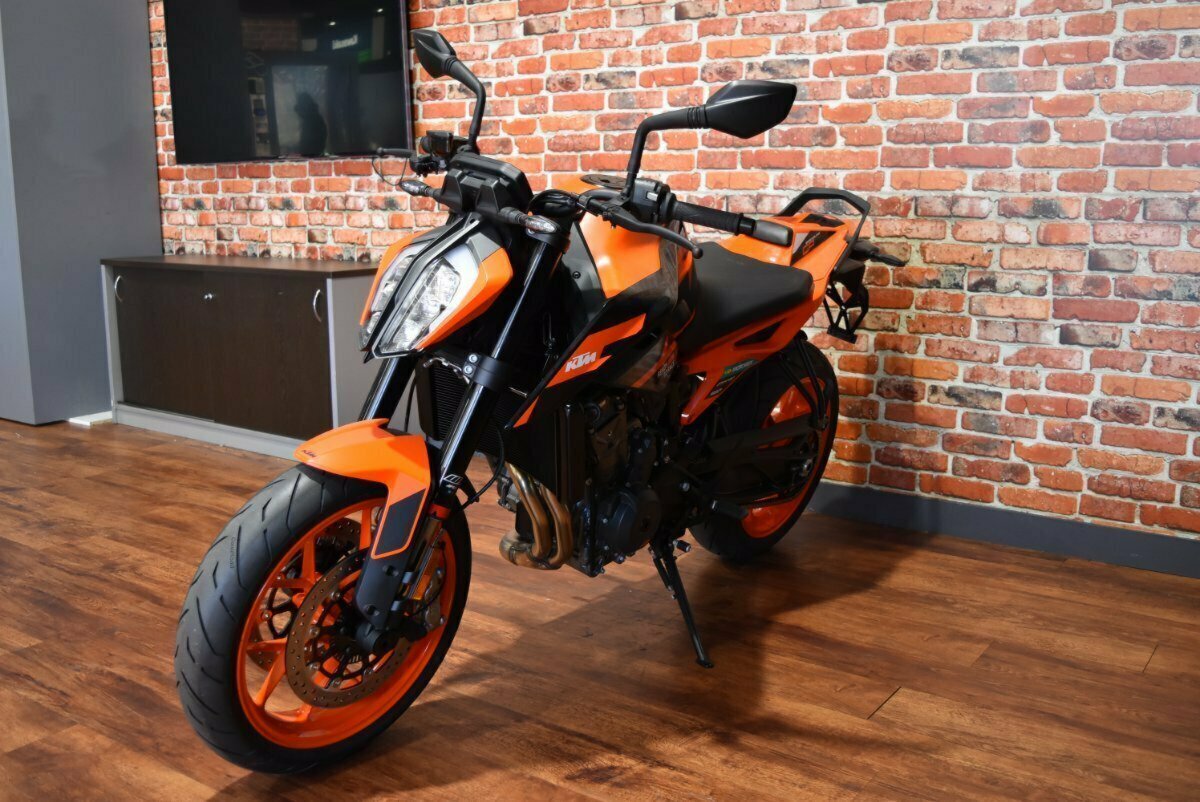 2023 KTM DUKE GP DUAL SPORTS