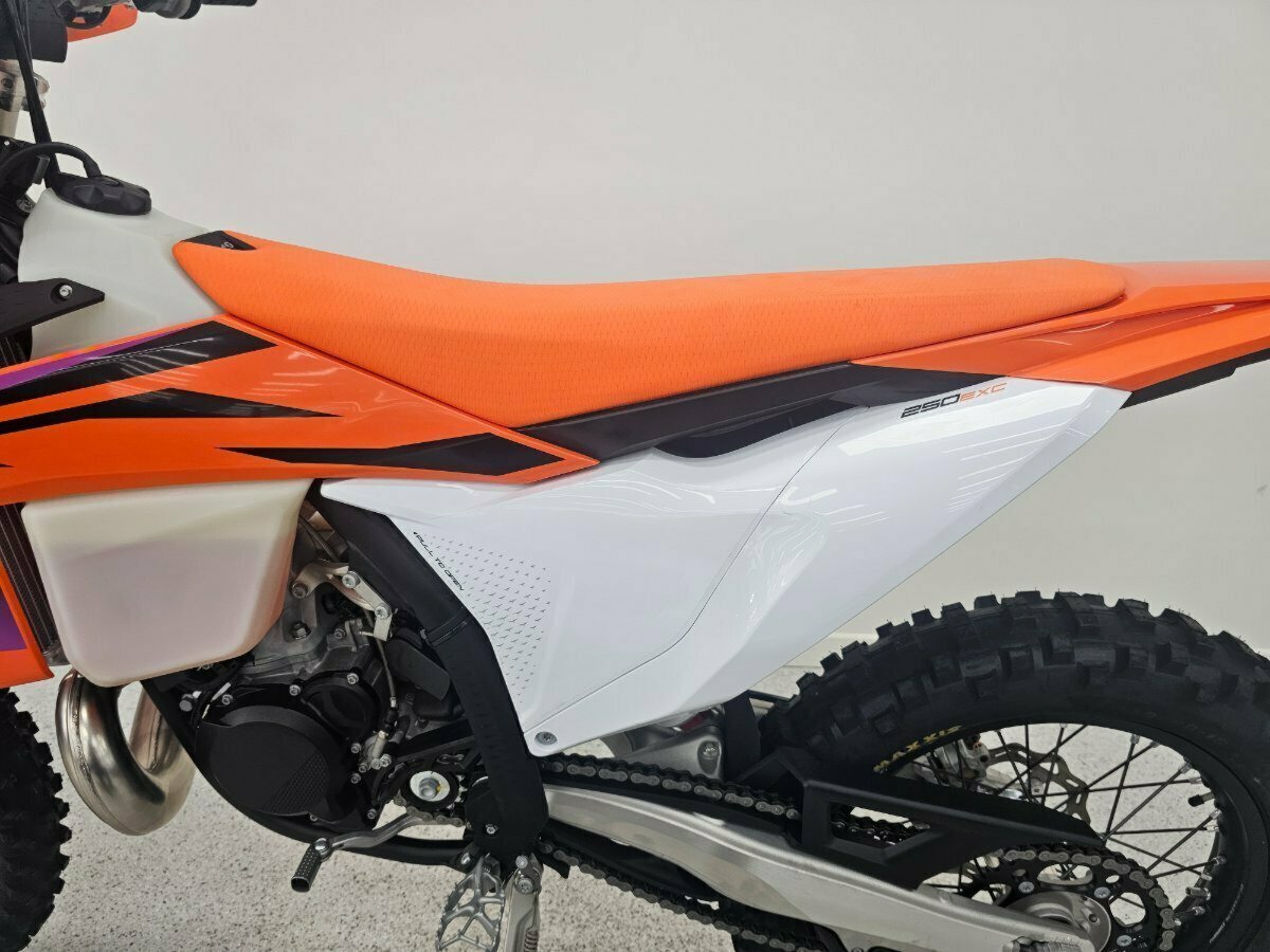 2023 KTM 250 EXC ENDURO
