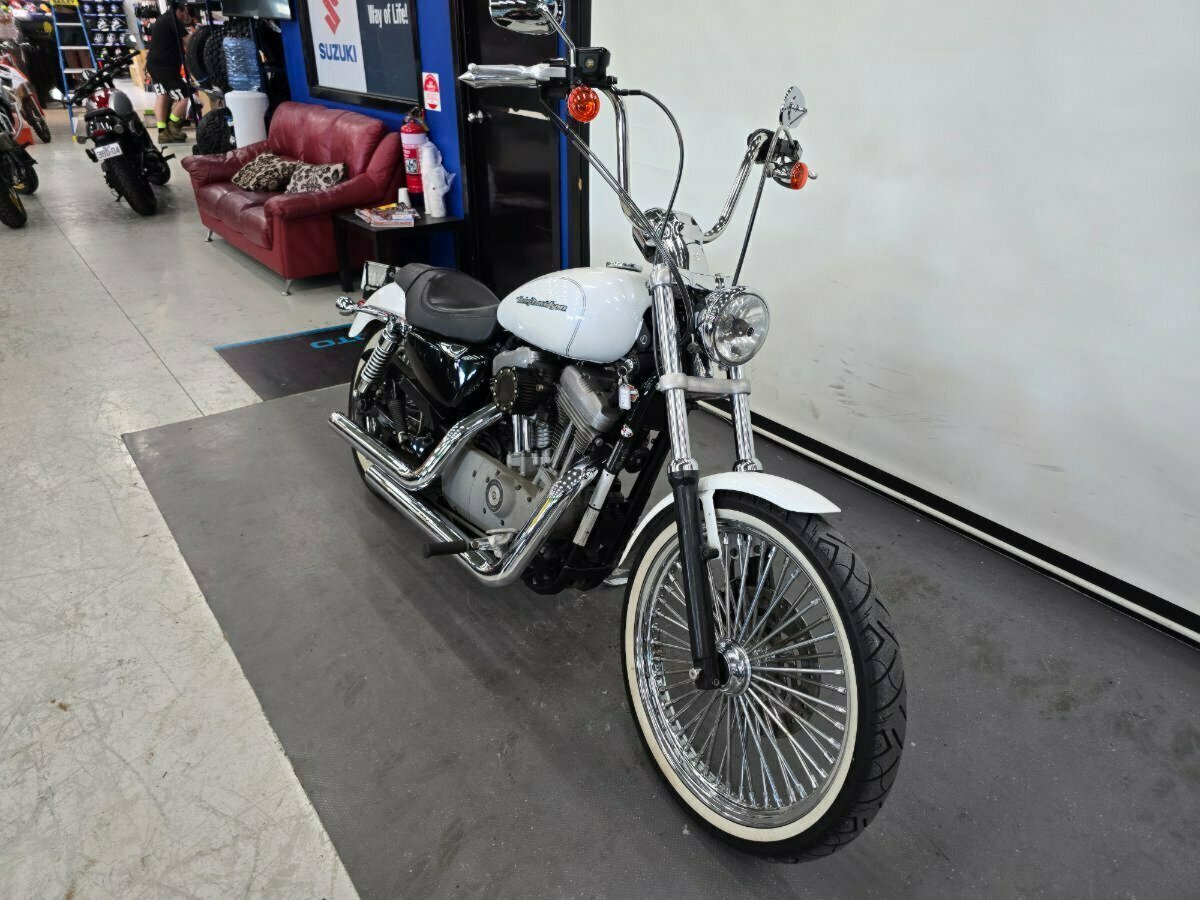 2006 HARLEY-DAVIDSON XL883C SPORTSTER CUSTOM CRUISER