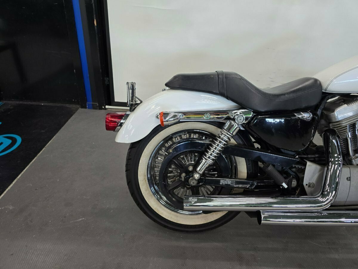 2006 HARLEY-DAVIDSON XL883C SPORTSTER CUSTOM CRUISER
