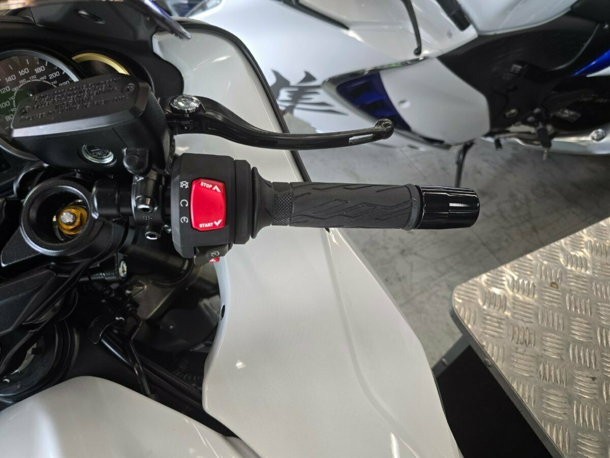 2024 SUZUKI HAYABUSA 25TH ANNI (GSX1300RR) SPORTS