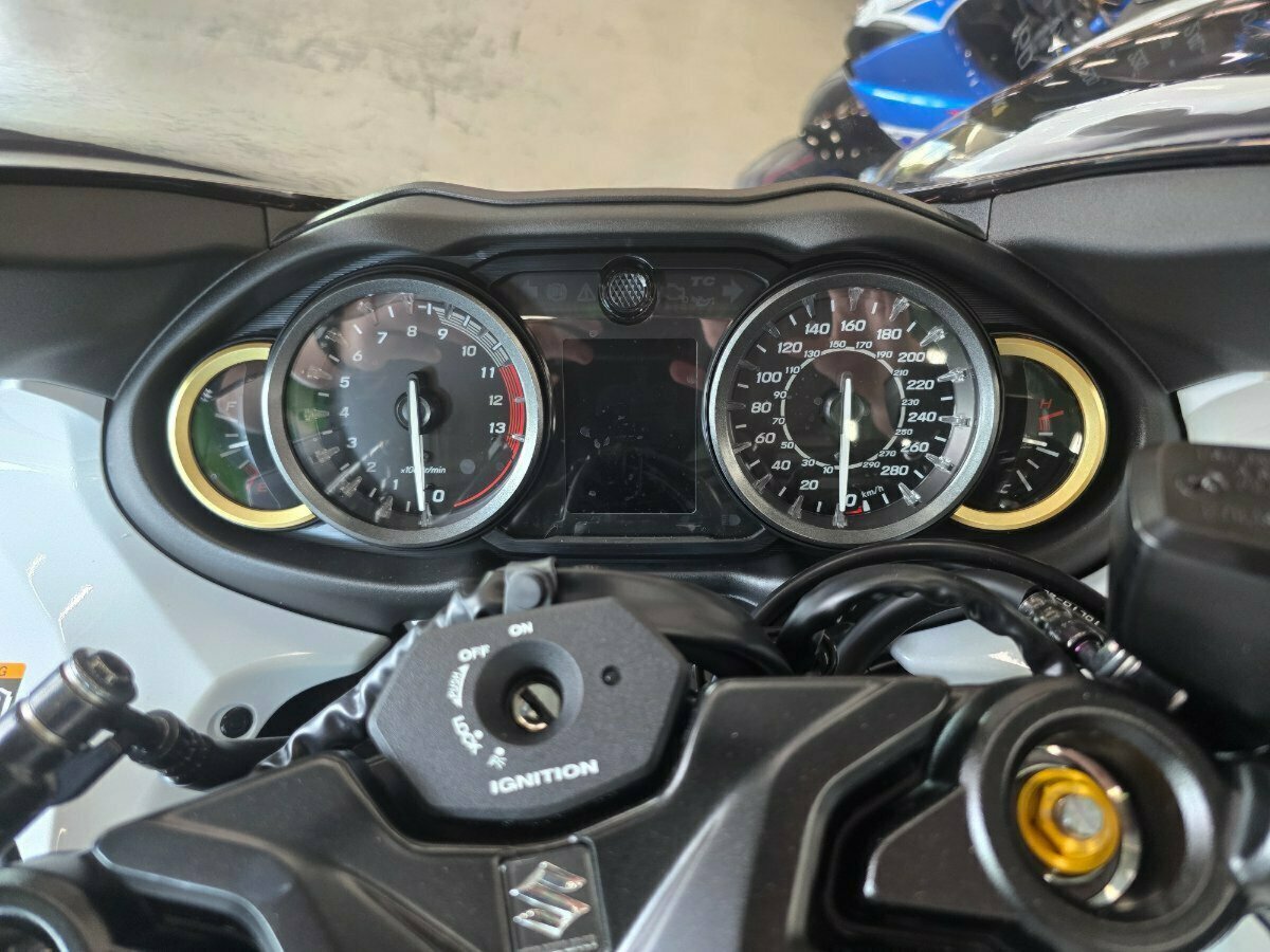 2024 SUZUKI HAYABUSA 25TH ANNI (GSX1300RR) SPORTS