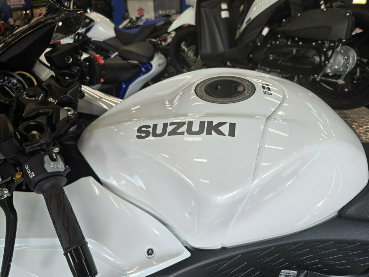 2024 SUZUKI HAYABUSA 25TH ANNI (GSX1300RR) SPORTS