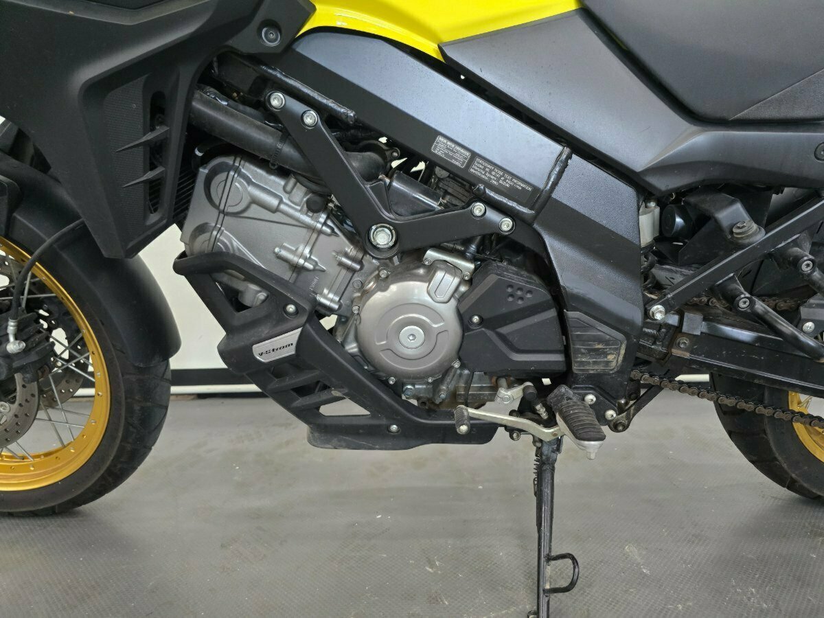 2019 SUZUKI V-STROM 650 (DL650A) DUAL SPORTS
