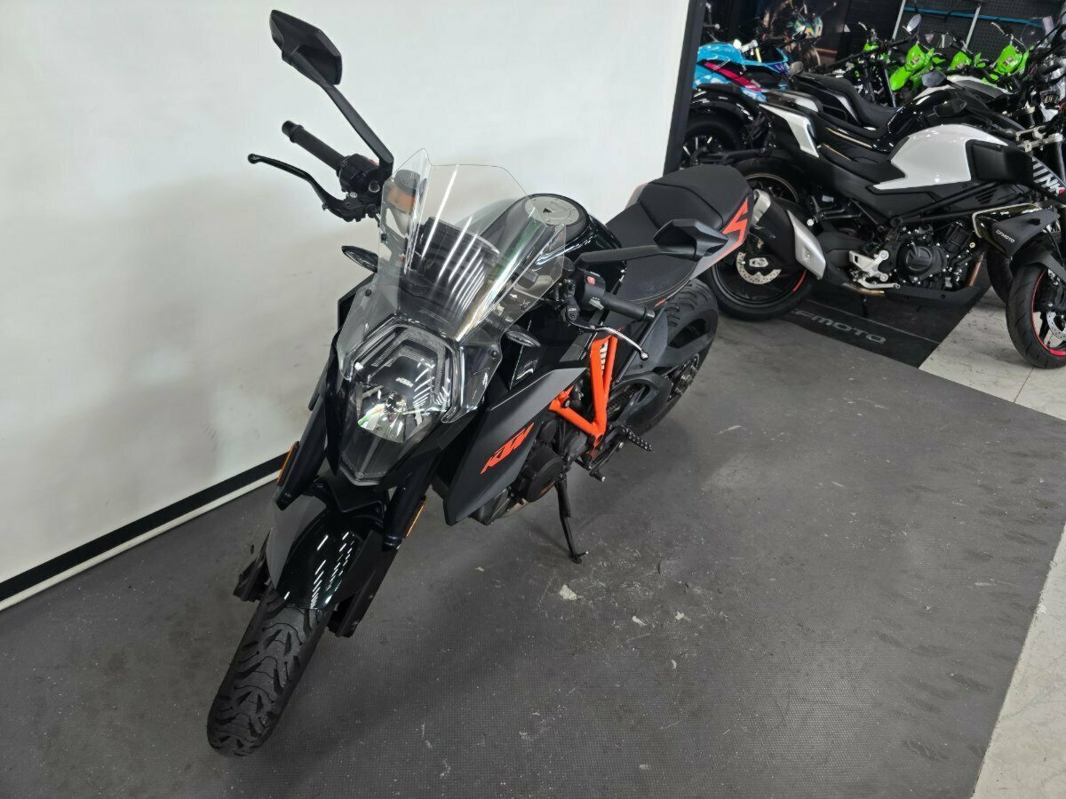 2016 KTM 1290 SUPER DUKE R SPORTS