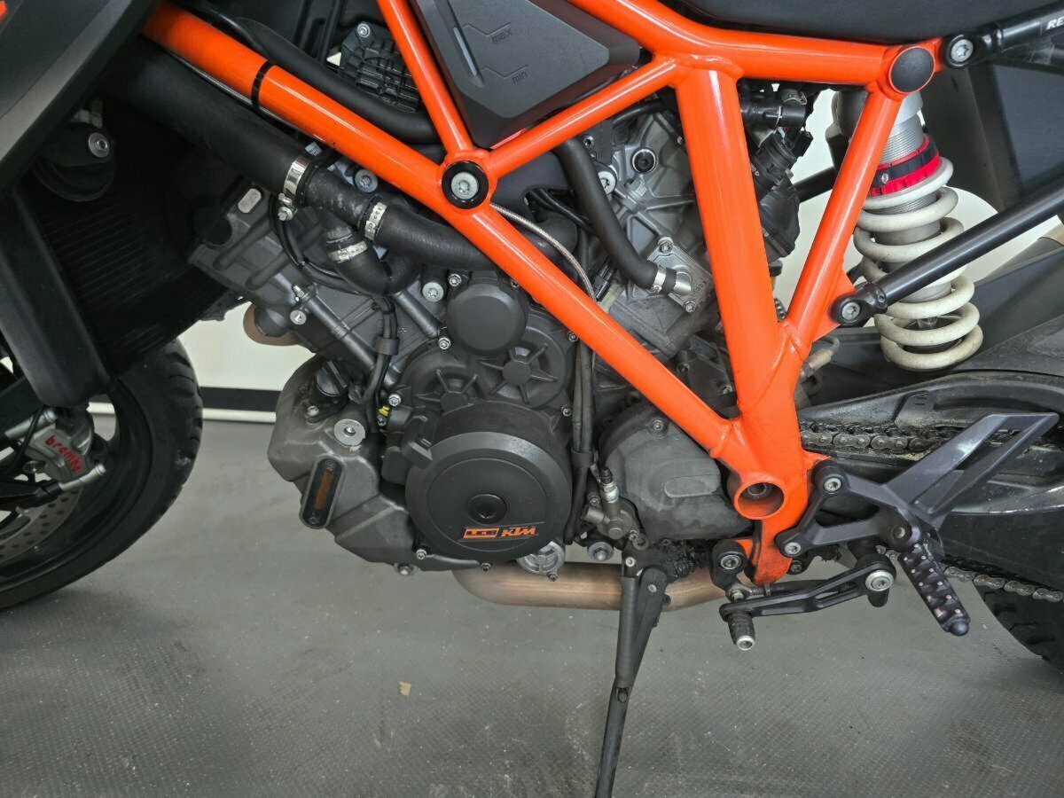 2016 KTM 1290 SUPER DUKE R SPORTS