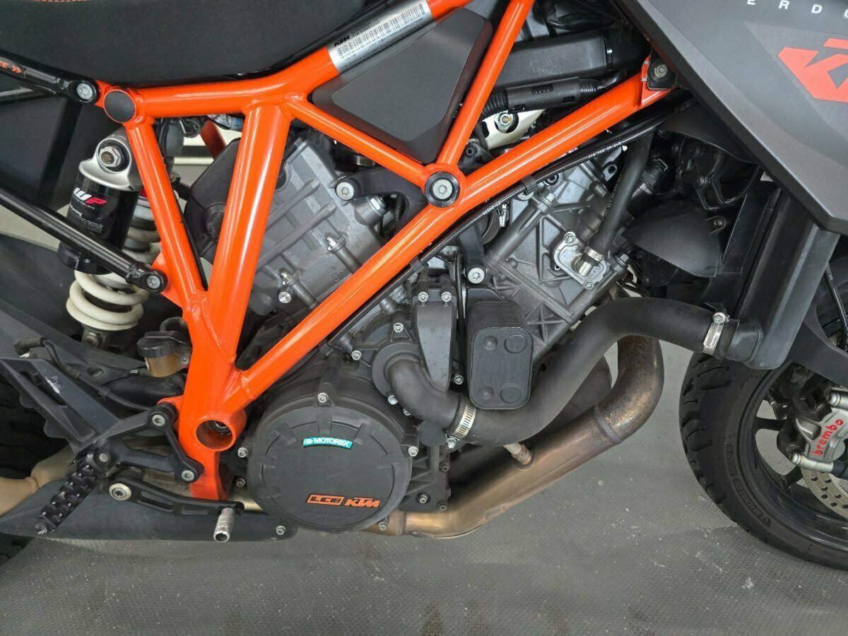2016 KTM 1290 SUPER DUKE R SPORTS