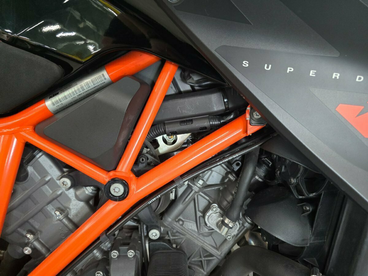2016 KTM 1290 SUPER DUKE R SPORTS