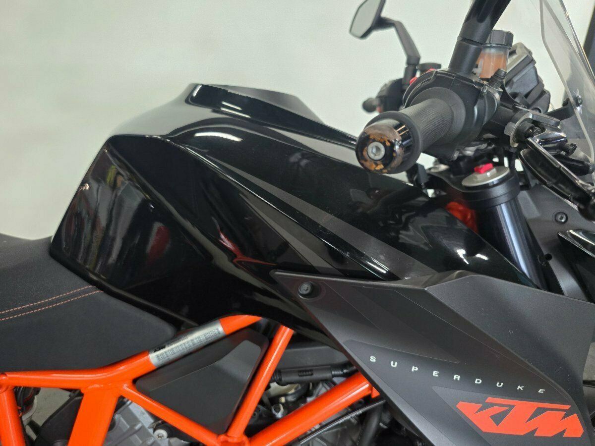 2016 KTM 1290 SUPER DUKE R SPORTS