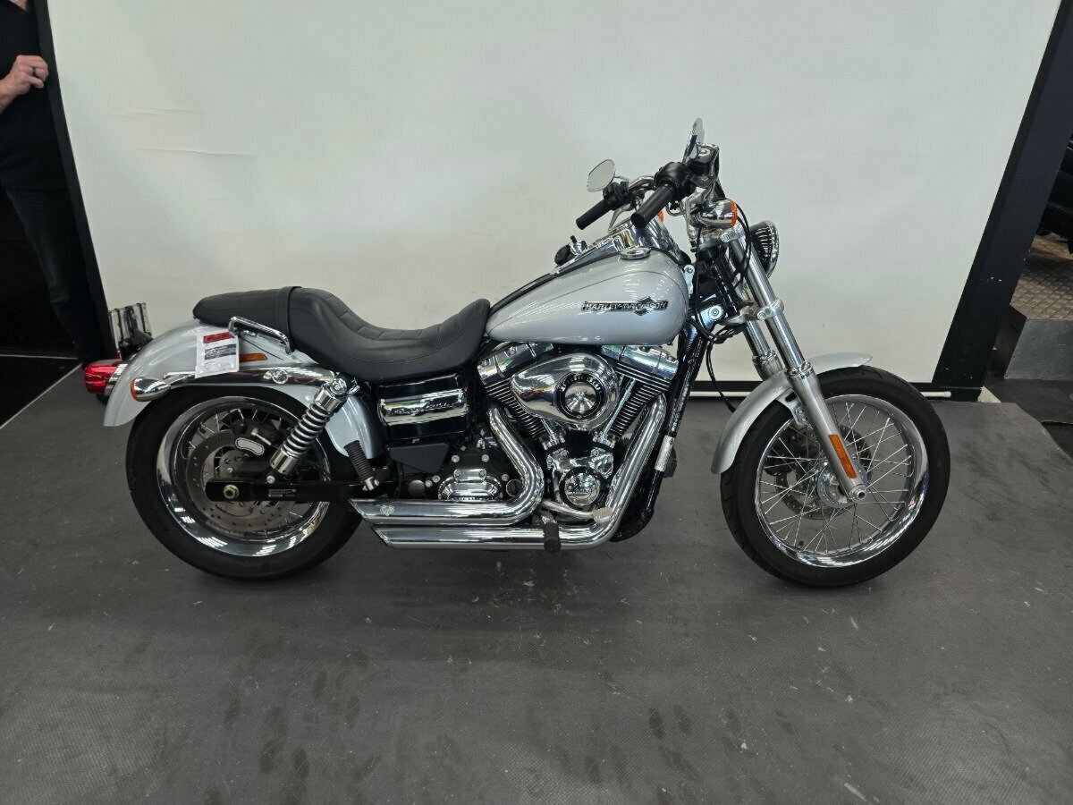 2014 HARLEY-DAVIDSON FXDC DYNA SUPER GLIDE CUSTOM CRUISER