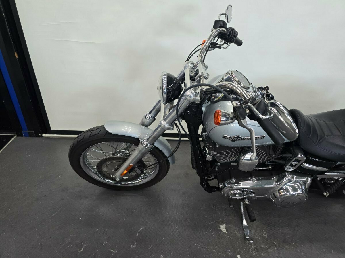 2014 HARLEY-DAVIDSON FXDC DYNA SUPER GLIDE CUSTOM CRUISER