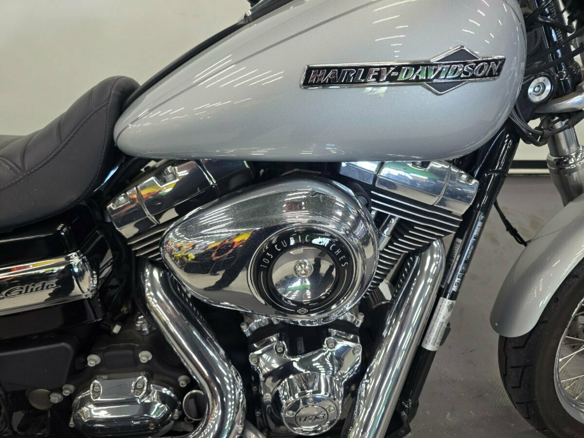 2014 HARLEY-DAVIDSON FXDC DYNA SUPER GLIDE CUSTOM CRUISER