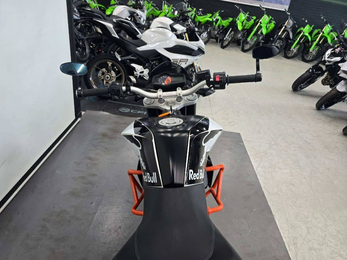 2013 KTM 690 DUKE ROAD