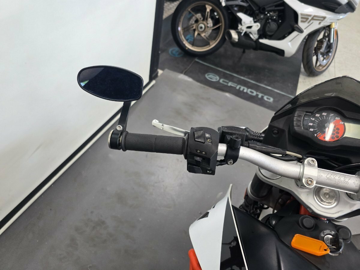 2013 KTM 690 DUKE ROAD