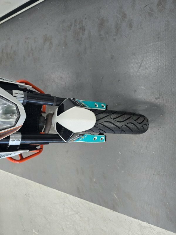 2013 KTM 690 DUKE ROAD