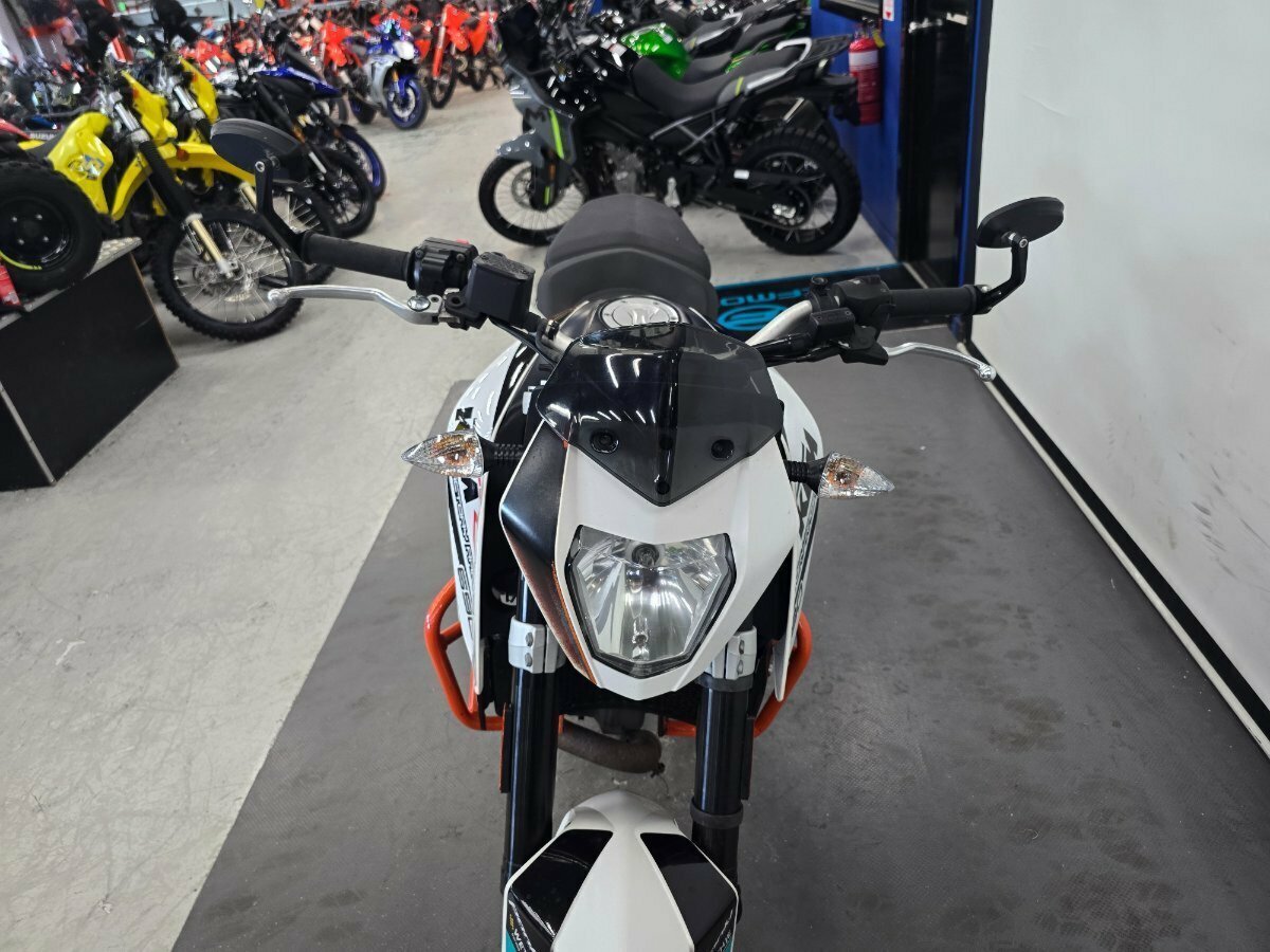 2013 KTM 690 DUKE ROAD