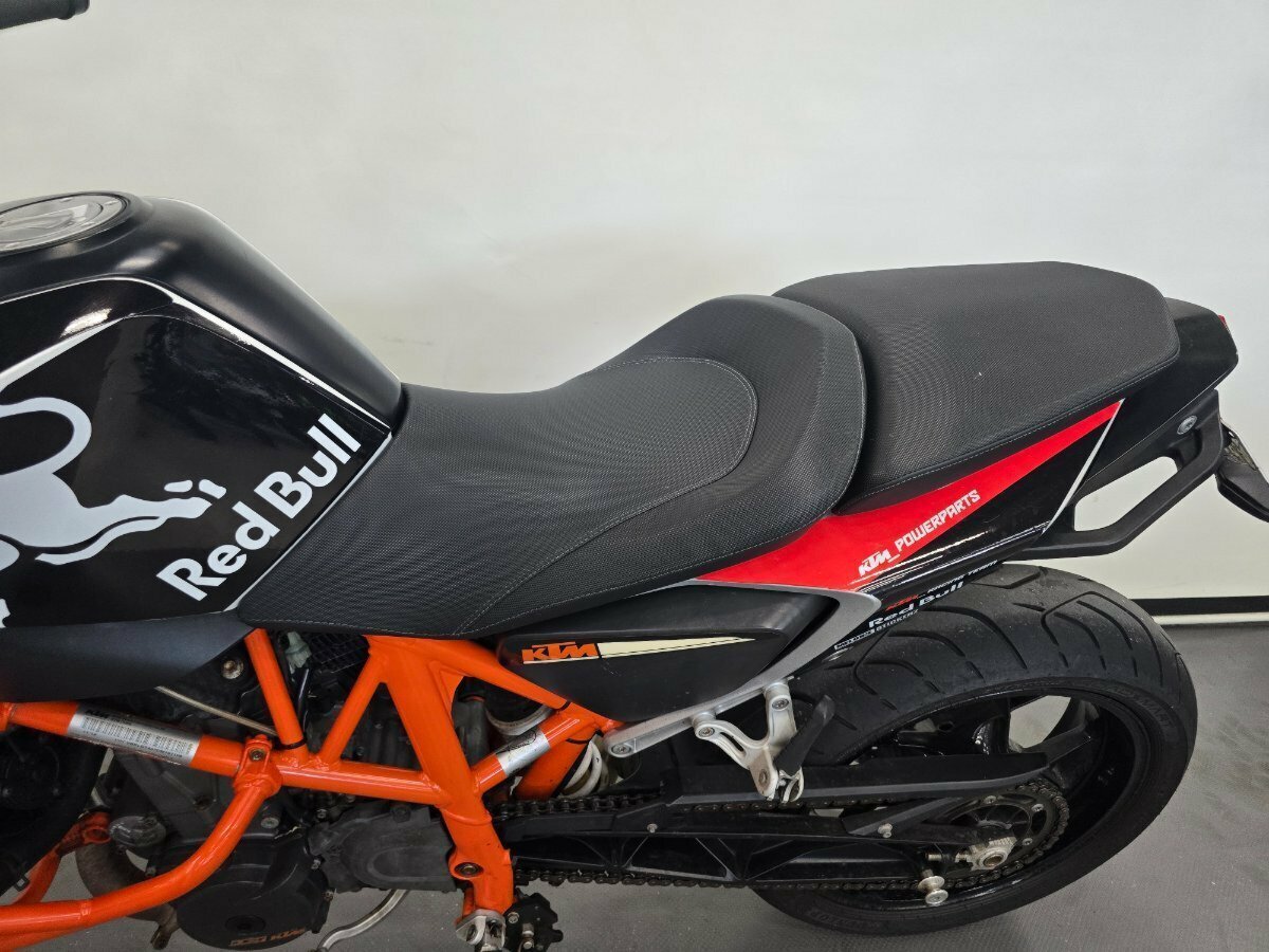 2013 KTM 690 DUKE ROAD