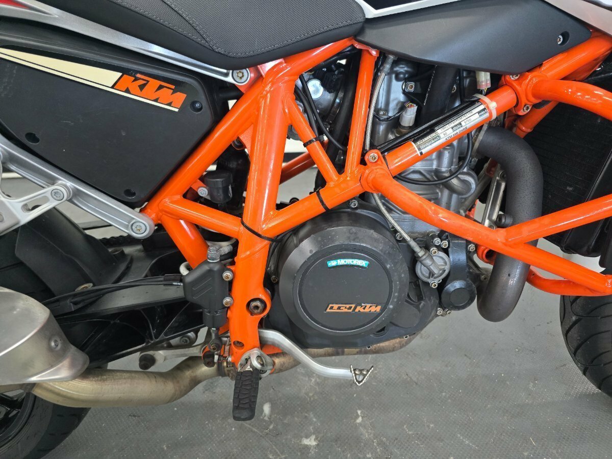2013 KTM 690 DUKE ROAD