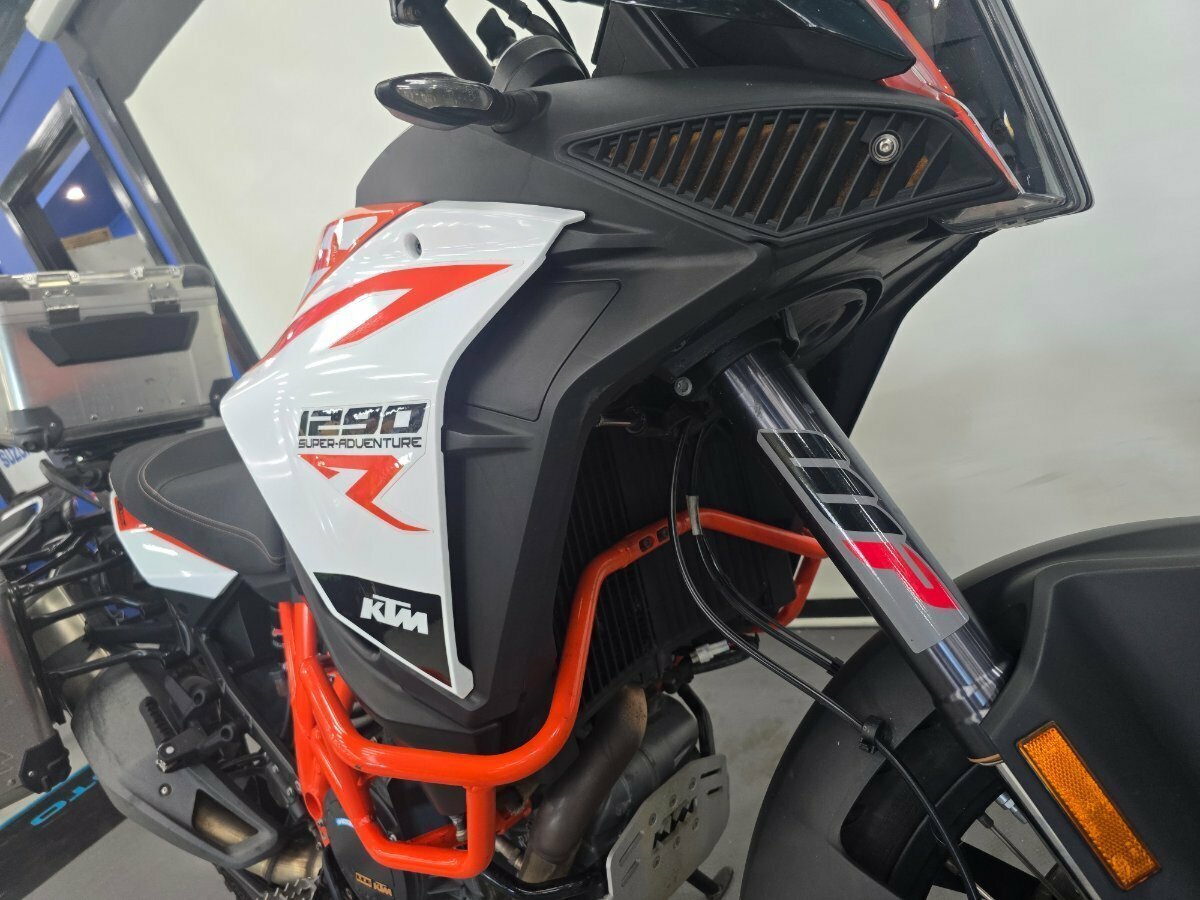 2017 KTM SUPER ADVENTURE R DUAL SPORTS