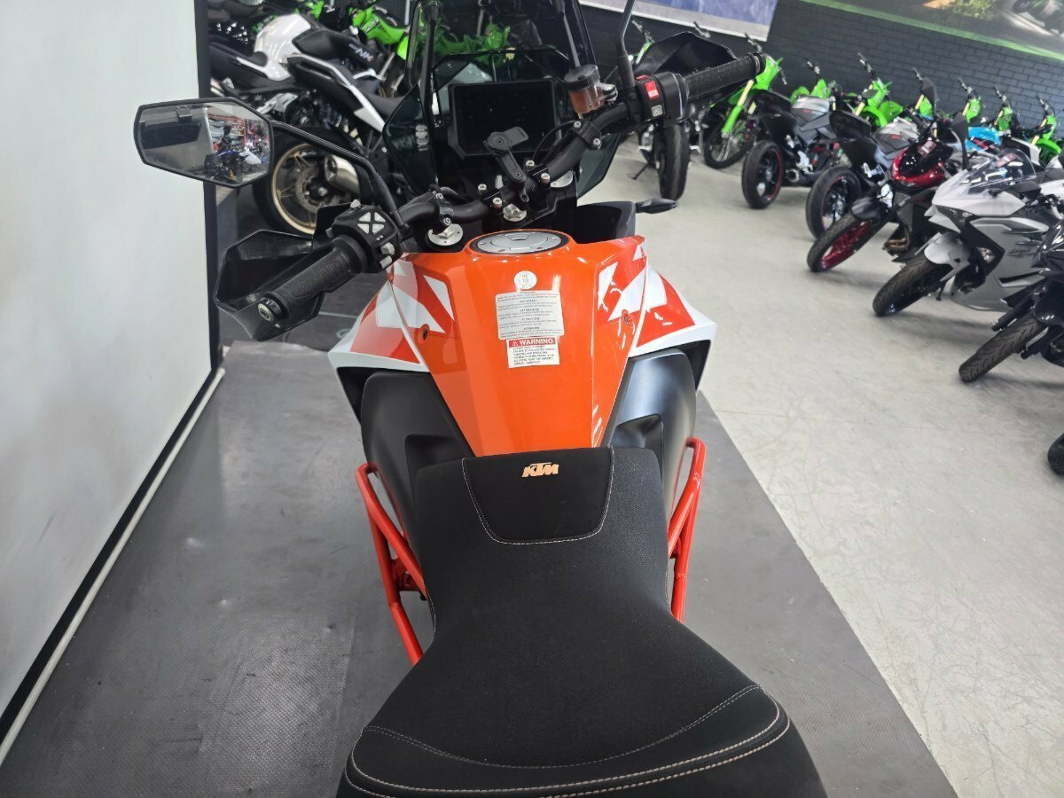 2017 KTM SUPER ADVENTURE R DUAL SPORTS