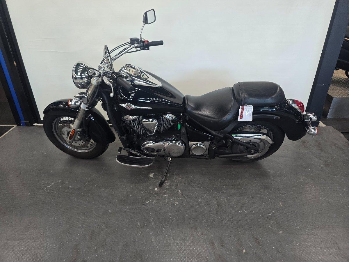 2010 KAWASAKI VULCAN 900 CLASSIC (VN900B) CRUISER