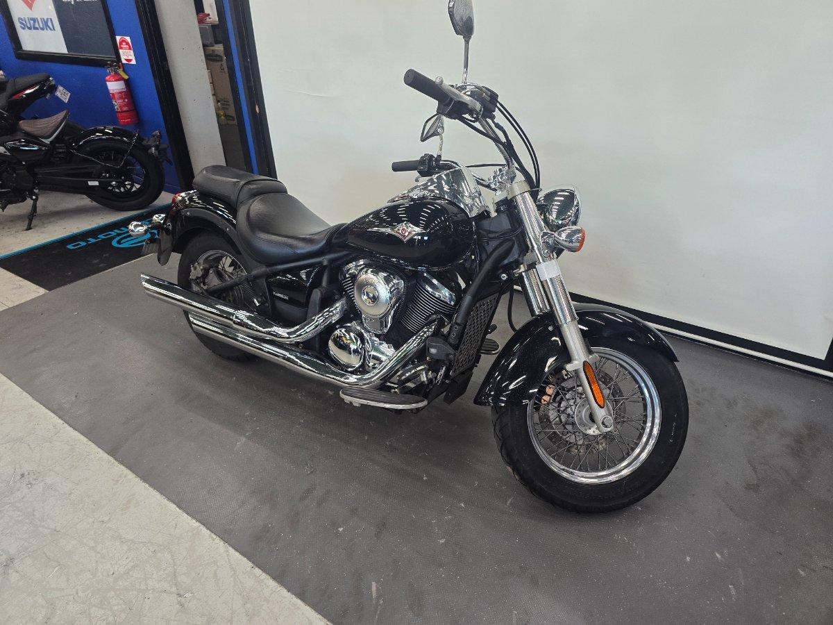 2010 KAWASAKI VULCAN 900 CLASSIC (VN900B) CRUISER