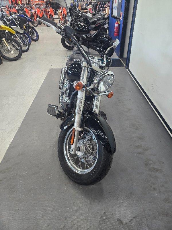 2010 KAWASAKI VULCAN 900 CLASSIC (VN900B) CRUISER
