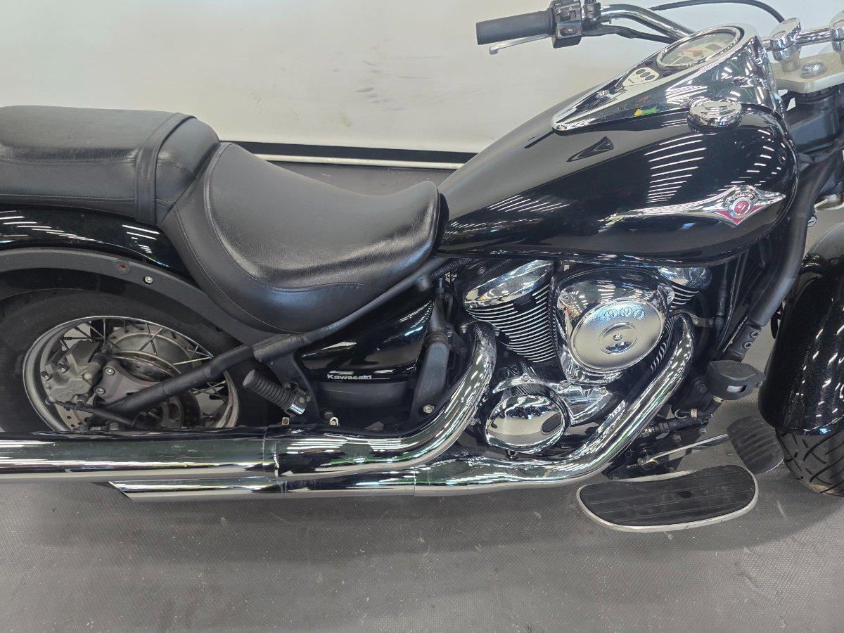 2010 KAWASAKI VULCAN 900 CLASSIC (VN900B) CRUISER